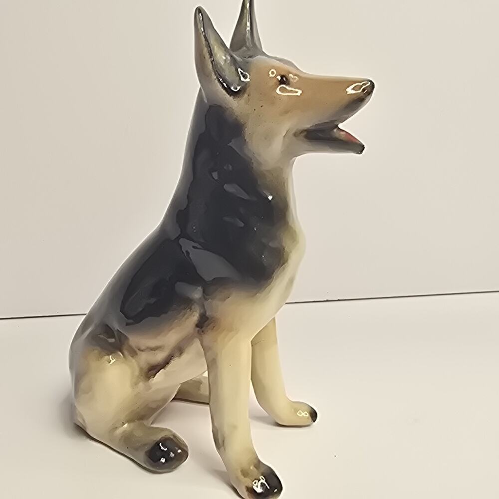 Vintage MCM Porcelain German Shepherd Ceramic Figurine Sitting - Picture 3 of 8